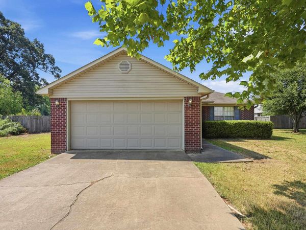 3425 Antietam Dr , Conway, AR 72032