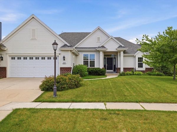 N173W20011 Creekside DRIVE, Jackson, WI 53037