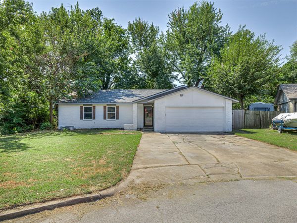 21424 E 32nd Place S, Broken Arrow, OK 74014