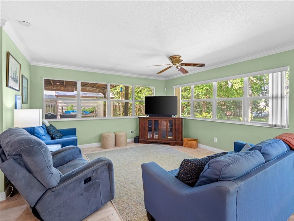 609 Manor Place, West Melbourne, FL 32904 Photo