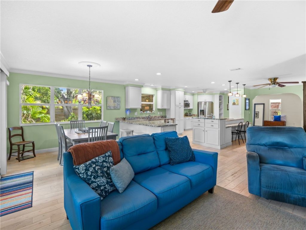 609 Manor Place, West Melbourne, FL 32904 Photo