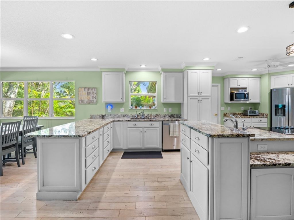 609 Manor Place, West Melbourne, FL 32904 Photo
