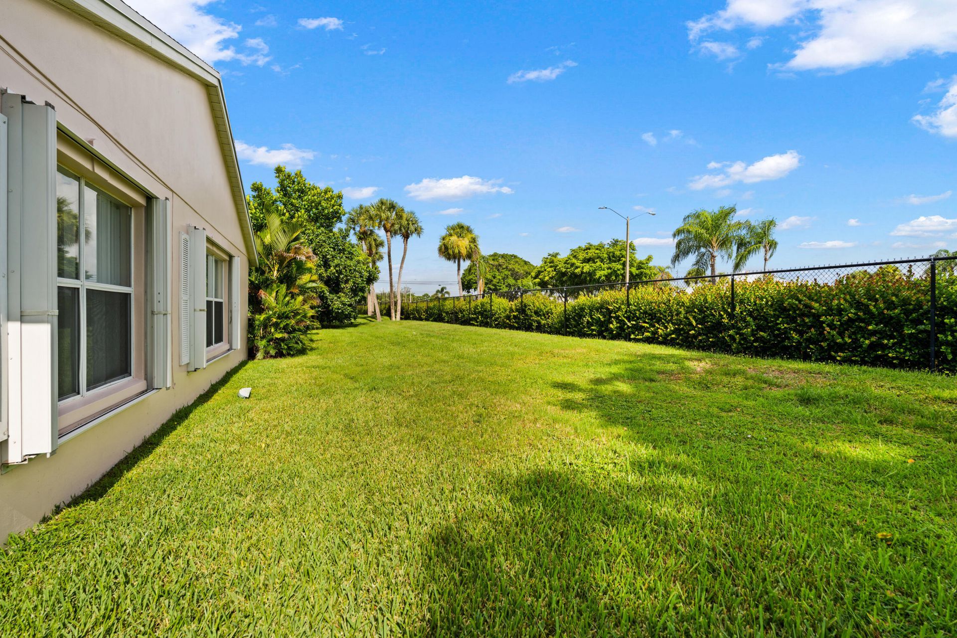 1209 Pine Sage Circle, West Palm Beach, FL 33409 Photo