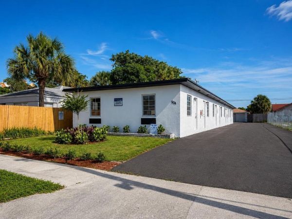 904 10TH Street, Unit 3, West Palm Beach, FL 33401