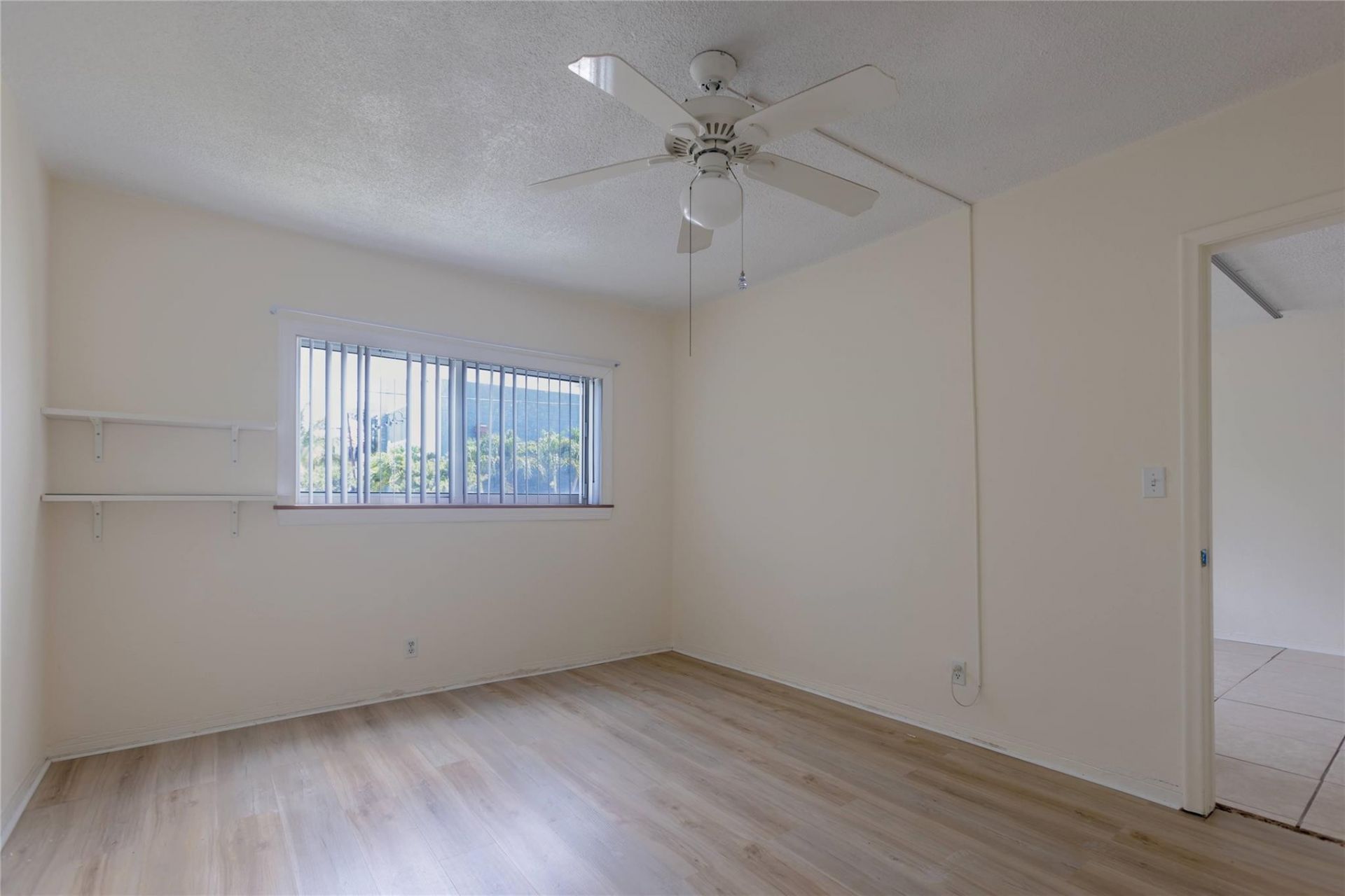 1001 SE 16th Street, Fort Lauderdale, FL 33316 Photo