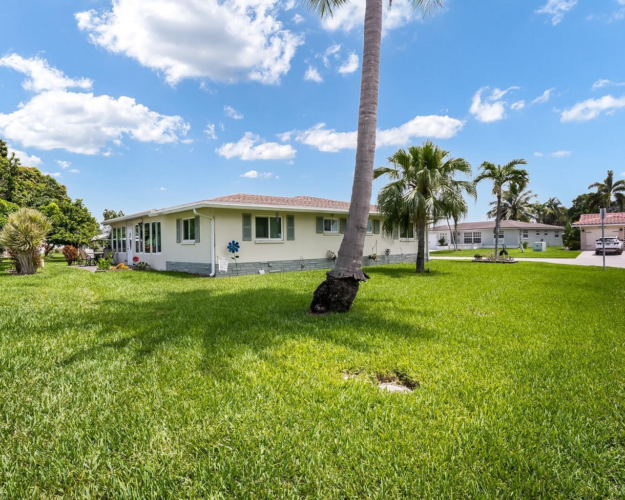 4701 NW 47th Terrace, Tamarac, FL 33319 Photo