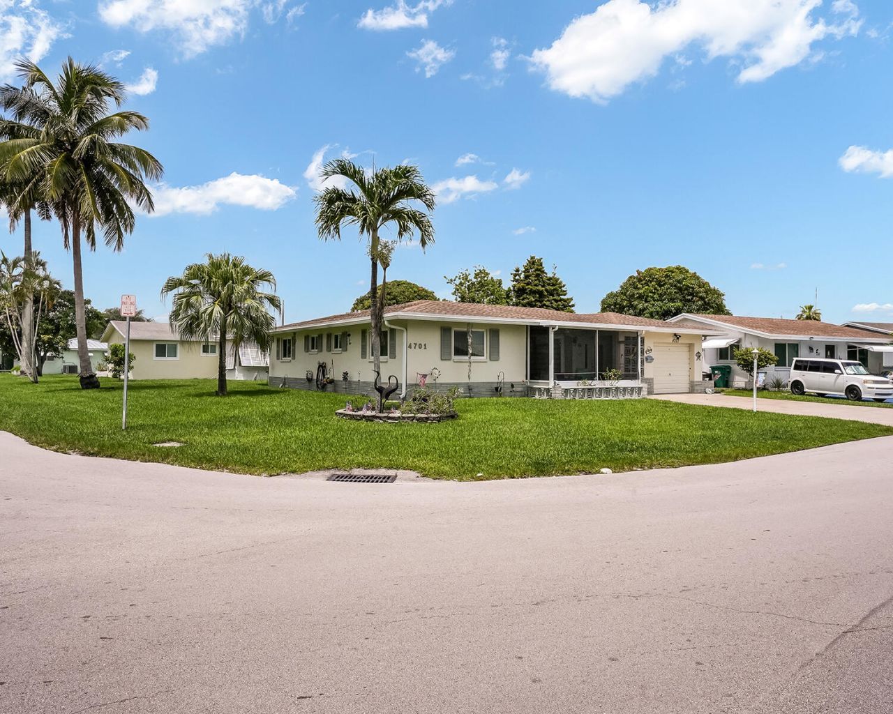 4701 NW 47th Terrace, Tamarac, FL 33319 Photo