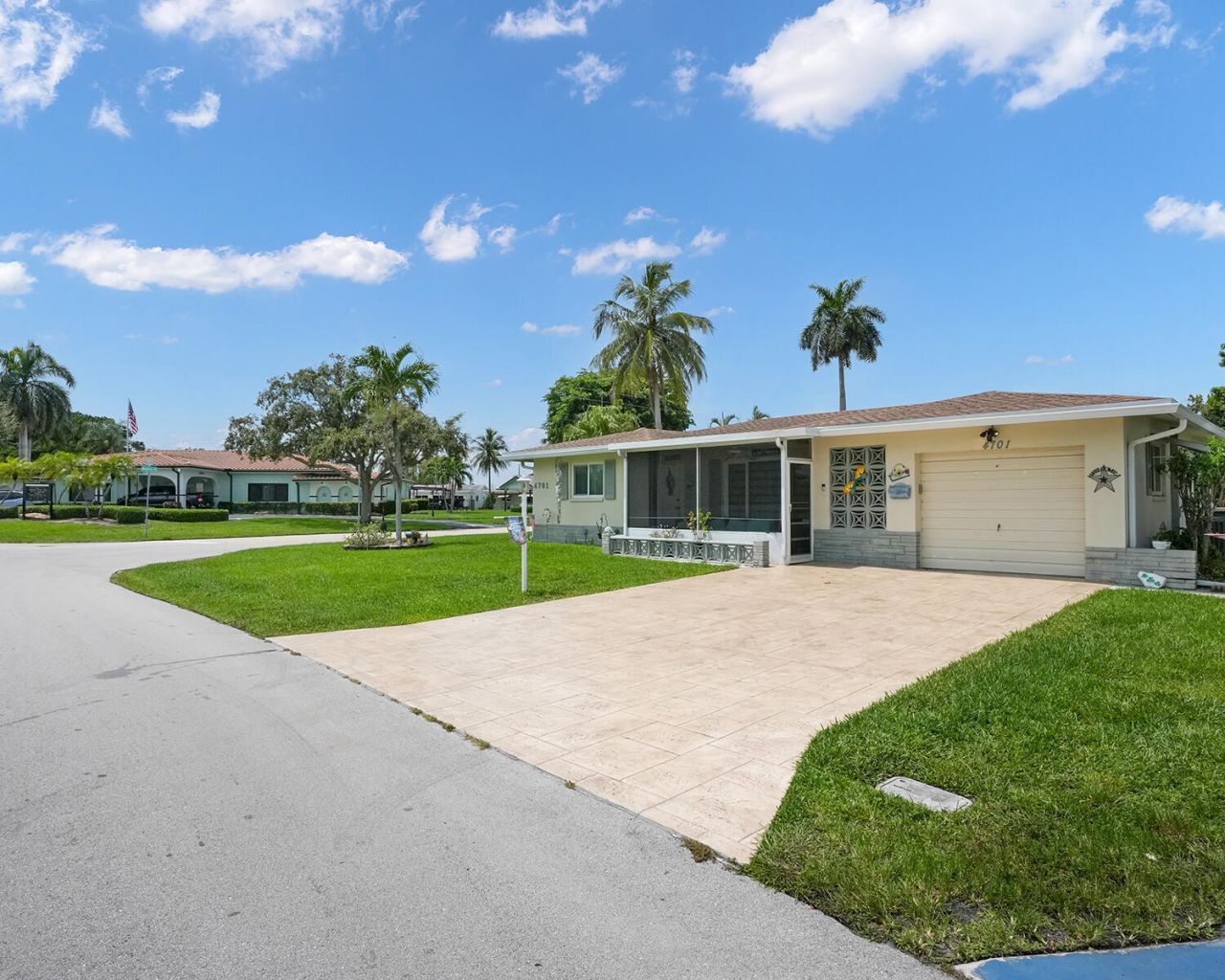 4701 NW 47th Terrace, Tamarac, FL 33319 Photo