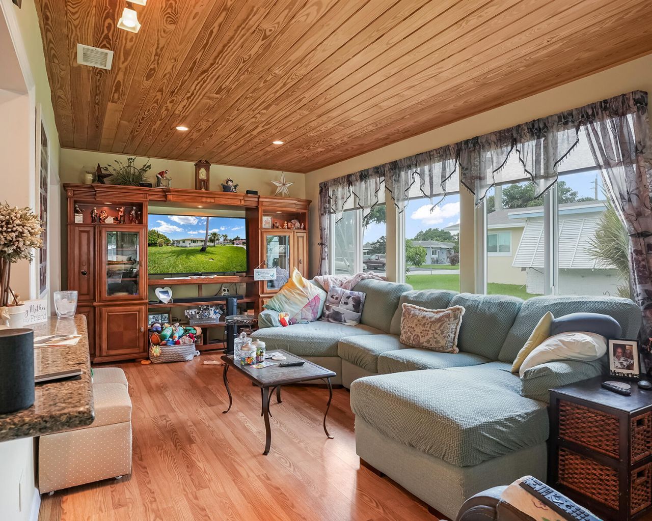 4701 NW 47th Terrace, Tamarac, FL 33319 Photo