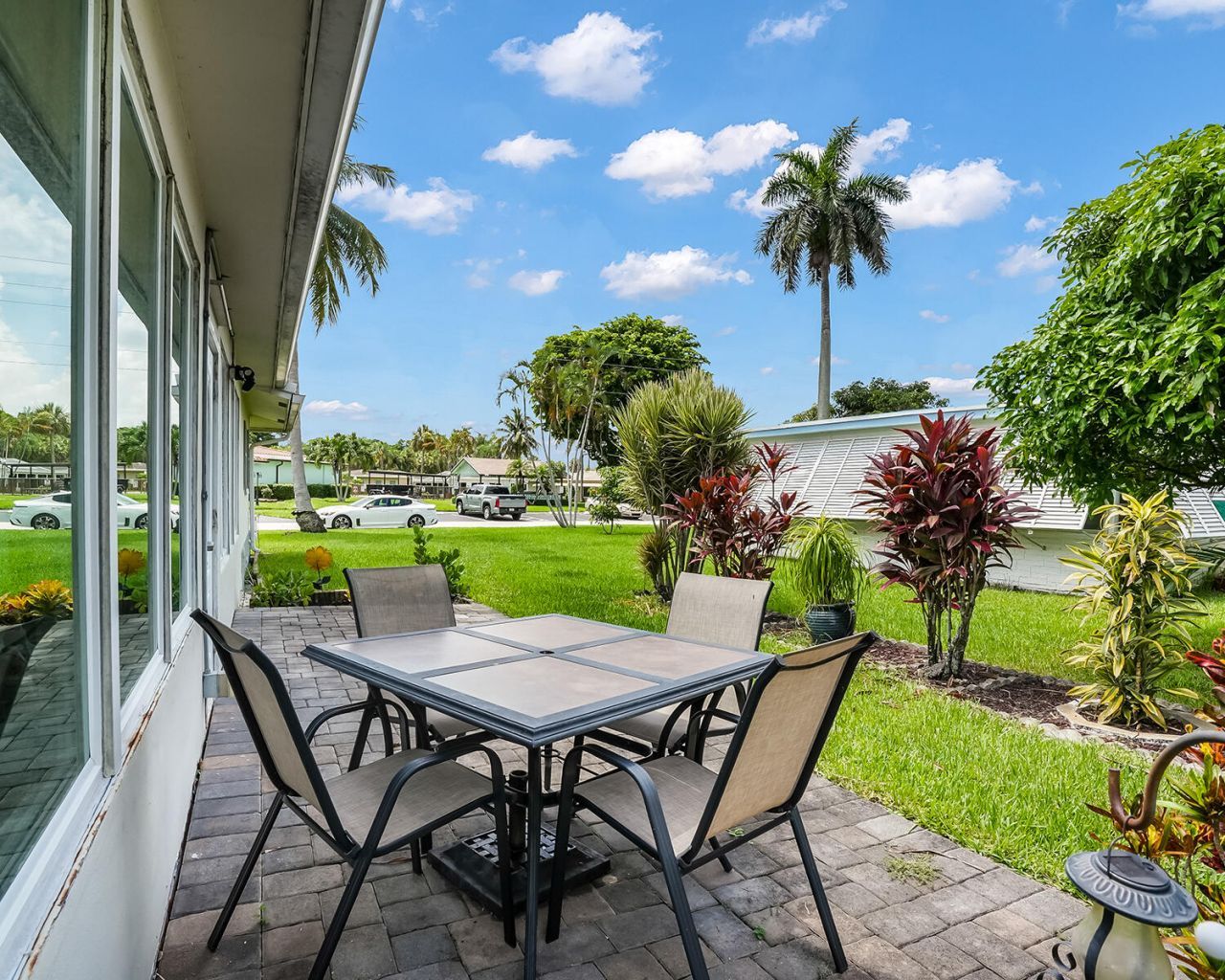 4701 NW 47th Terrace, Tamarac, FL 33319 Photo