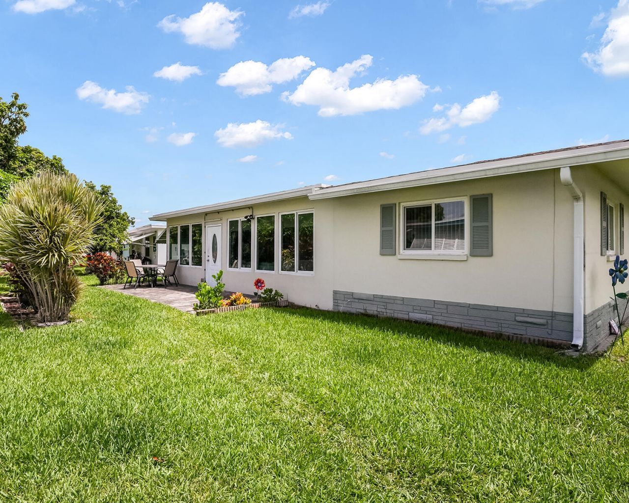 4701 NW 47th Terrace, Tamarac, FL 33319 Photo