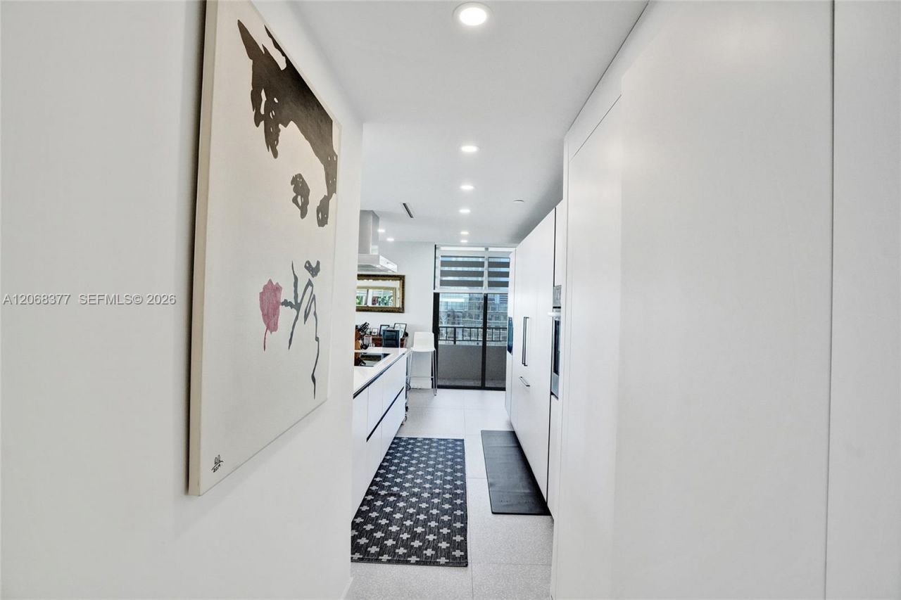 520 Brickell Key Dr , Unit A1015, Miami, FL 33131 Photo