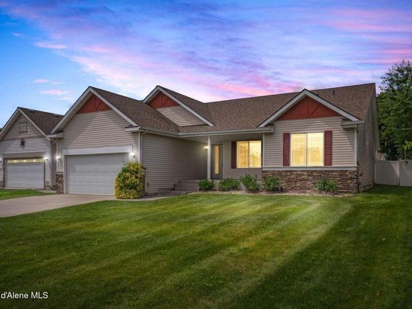 2633 N Partridge Lp, Post Falls, ID 83854