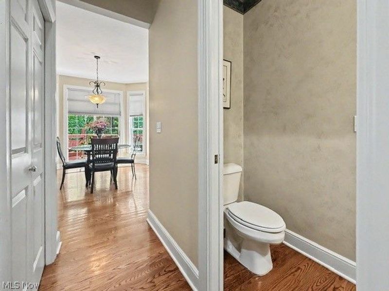 345 Knollwood Trail, Richmond Heights, OH 44143 Photo 15