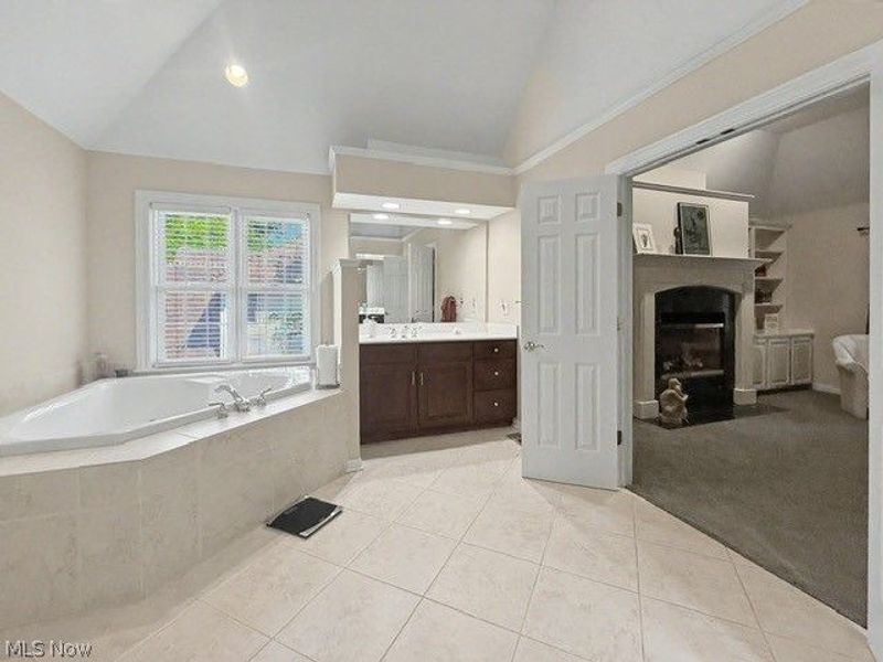 345 Knollwood Trail, Richmond Heights, OH 44143 Photo 22