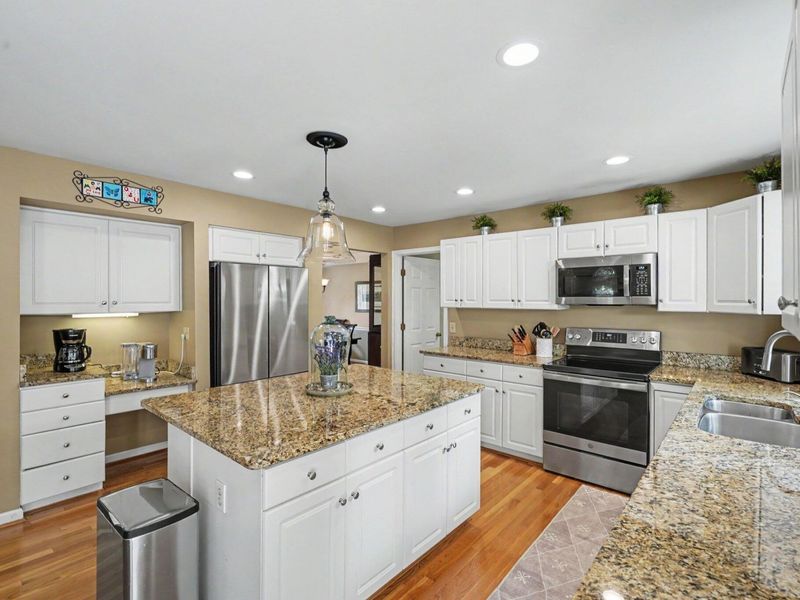 1071 Dustwhirl Drive, Union, KY 41091 Photo 14
