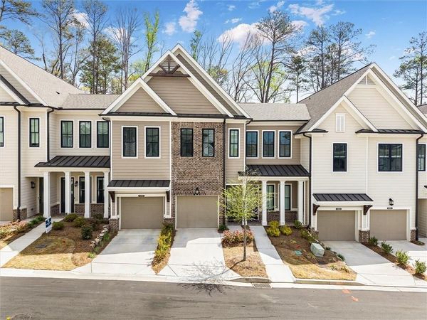 4956 Sudbrook Way , Peachtree Corners, GA 30092