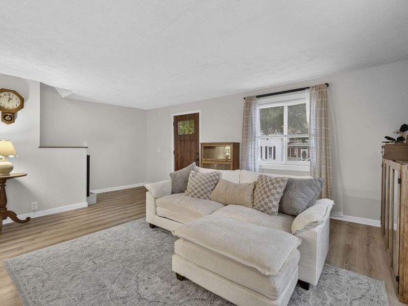 114 N Main Street, Pleasantville, OH 43148 Photo 5