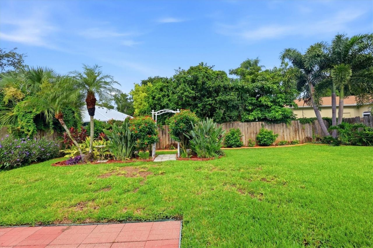 4380 Iola Drive, Sarasota, FL 34231 Photo