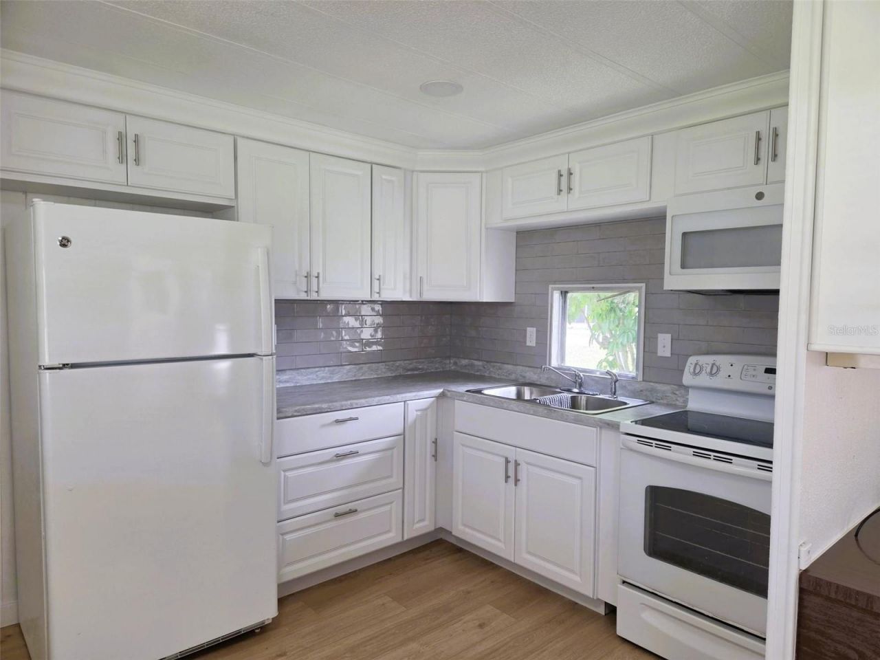 3415 Spanish Oak Terrace , Sarasota, FL 34237 Photo