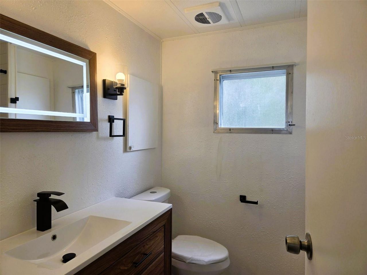 3415 Spanish Oak Terrace , Sarasota, FL 34237 Photo