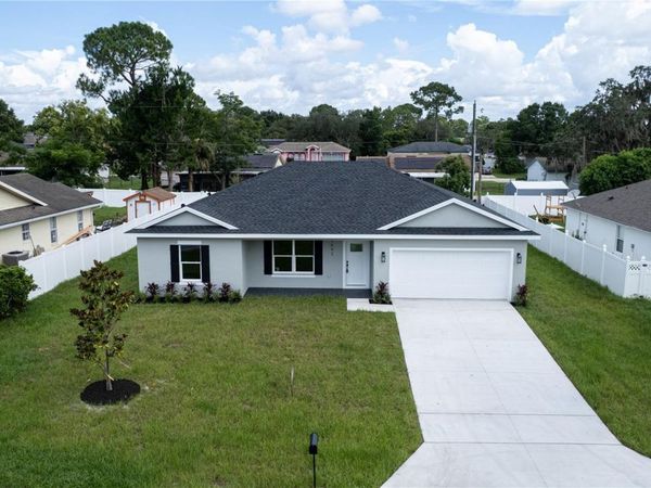1592 E NORMANDY BOULEVARD , DELTONA, FL 32725