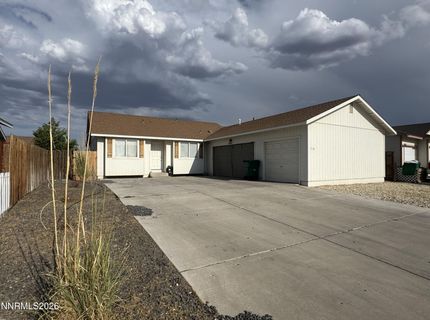 718 Hastings Way, Fernley, NV 89408 Photo