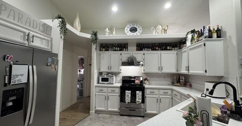 718 Hastings Way, Fernley, NV 89408 Photo