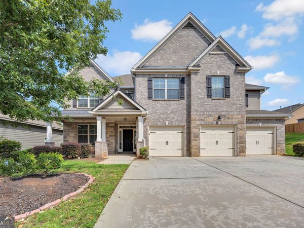 910 Southfork Drive, Loganville, GA 30052