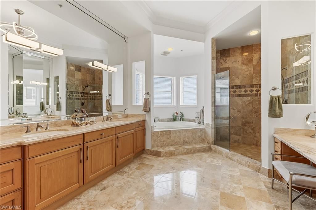 14270 Royal Harbour Ct , Unit 1019, Fort Myers, FL 33908 Photo