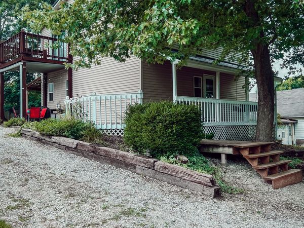311 S 3rd Street , Cayuga, IN 47928