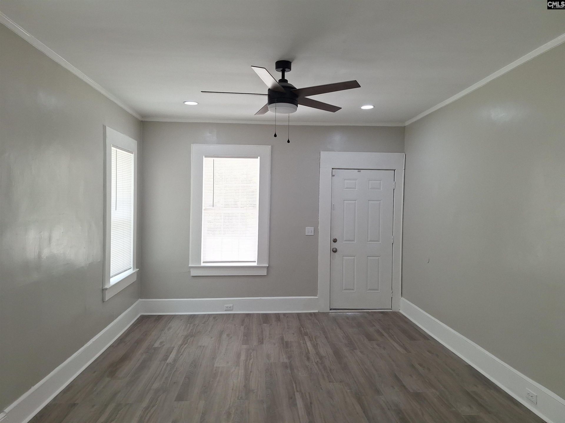 2810 Magnolia Street Photo 5