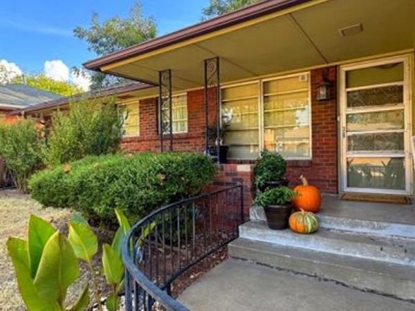 200 Leonard Lane, Oklahoma City, OK 73110