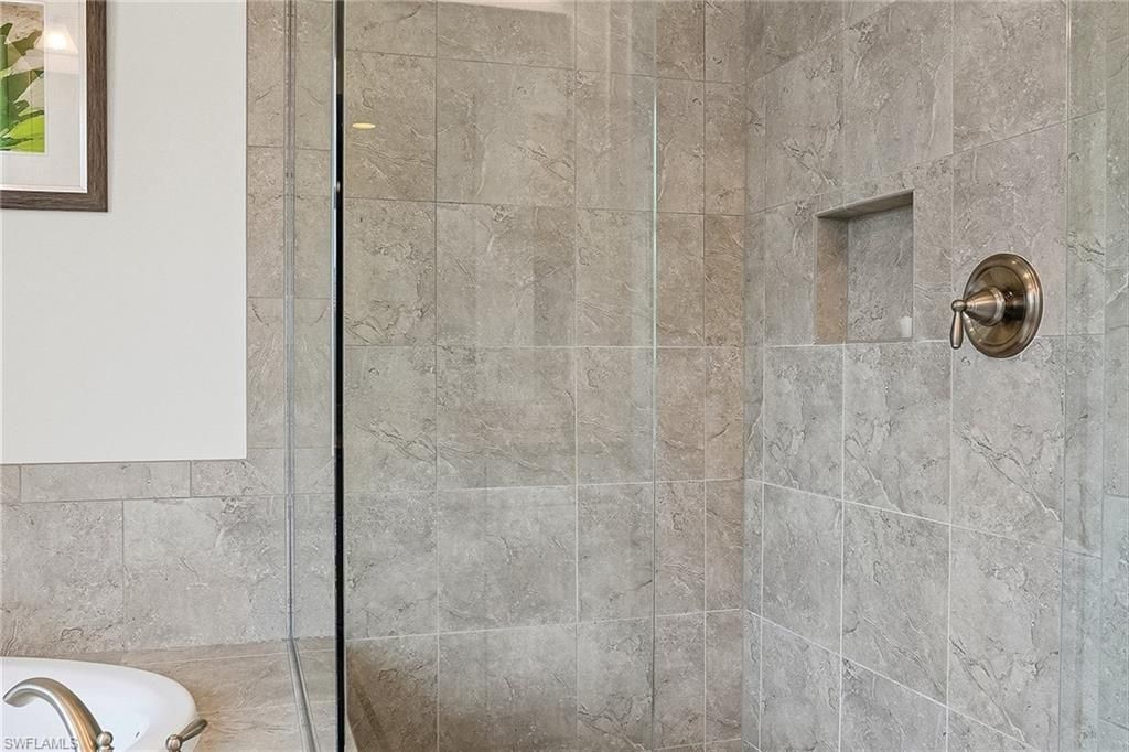 6561 Dominica Dr, Unit 201, Naples, FL 34113 Photo