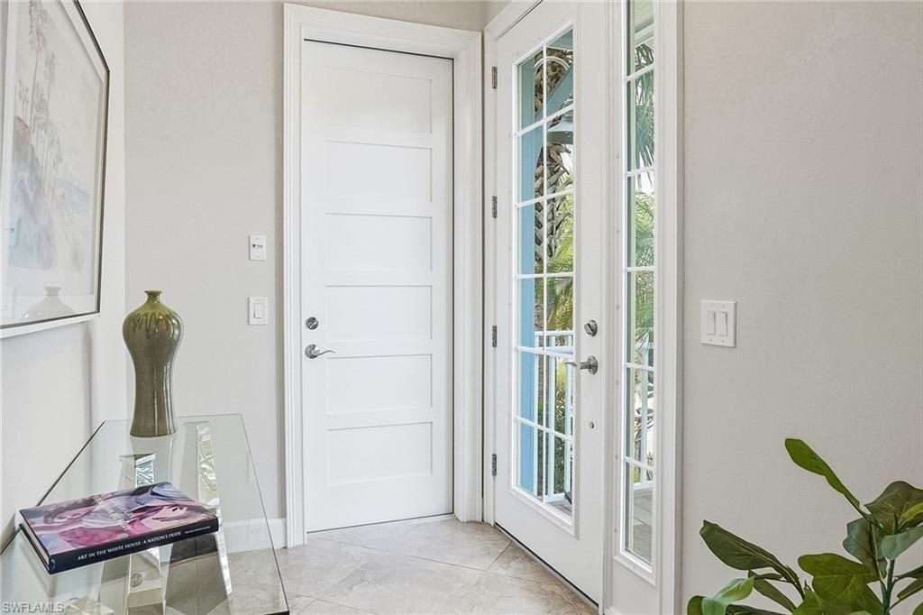 6561 Dominica Dr, Unit 201, Naples, FL 34113 Photo