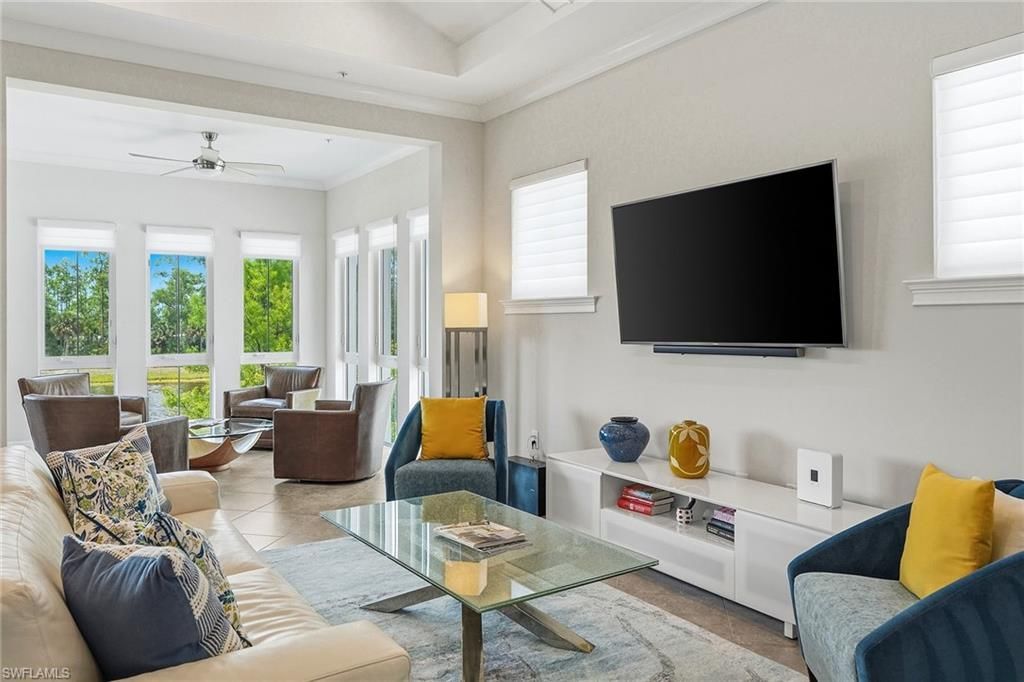 6561 Dominica Dr, Unit 201, Naples, FL 34113 Photo