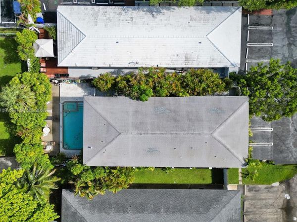 305 SE 12th Ave, Pompano Beach, FL 33060