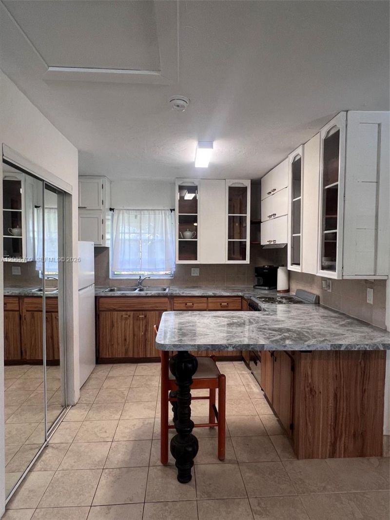 305 SE 12th Ave, Pompano Beach, FL 33060 Photo