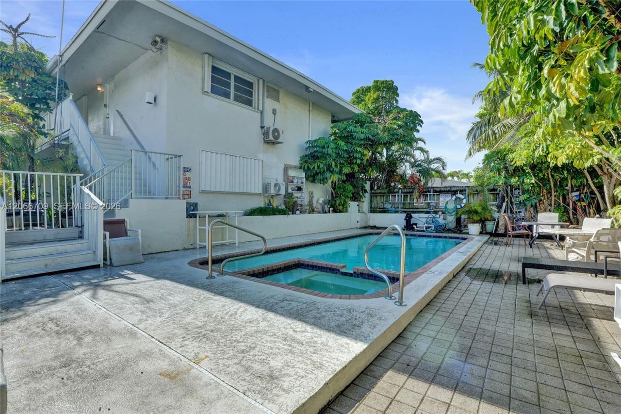305 SE 12th Ave , Pompano Beach, FL 33060 Photo