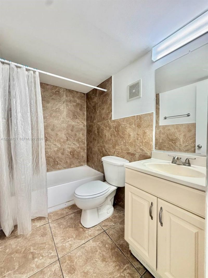 8750 N Sherman Cir, Unit 505, Miramar, FL 33025 Photo