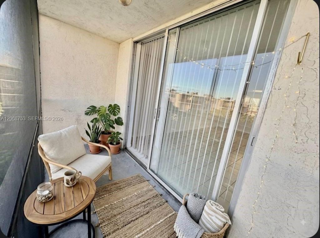8750 N Sherman Cir, Unit 505, Miramar, FL 33025 Photo