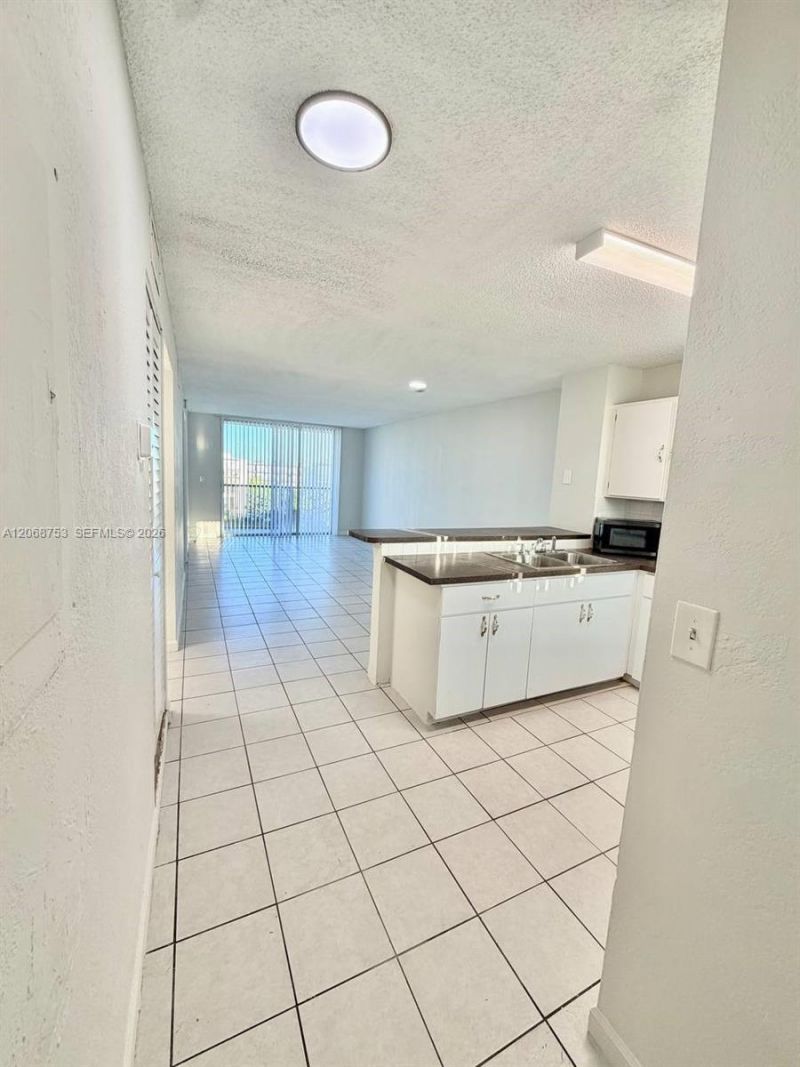 8750 N Sherman Cir, Unit 505, Miramar, FL 33025 Photo