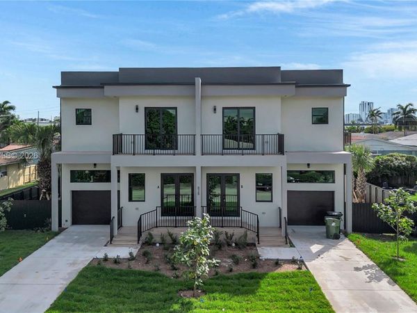 828 NE 14th St , Fort Lauderdale, FL 33304