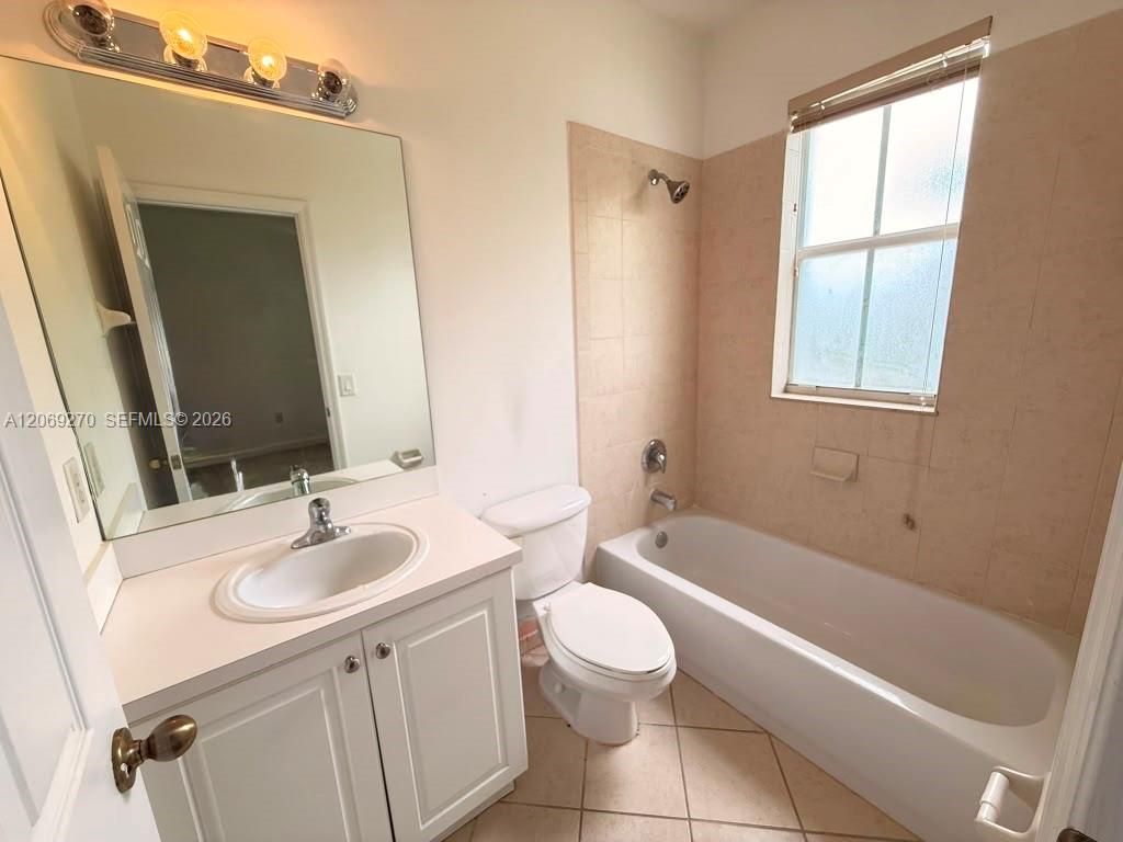 230 SE 29th Ave, Unit 12, Homestead, FL 33033 Photo