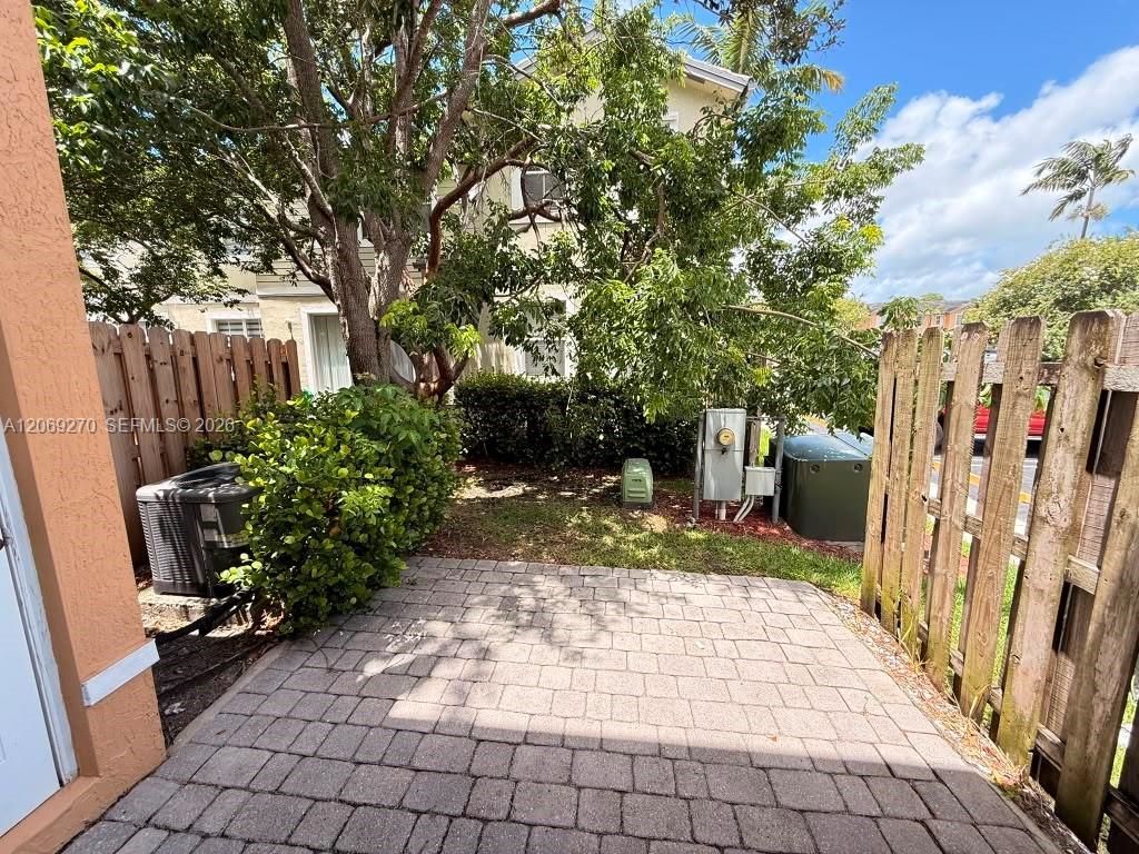 230 SE 29th Ave, Unit 12, Homestead, FL 33033 Photo