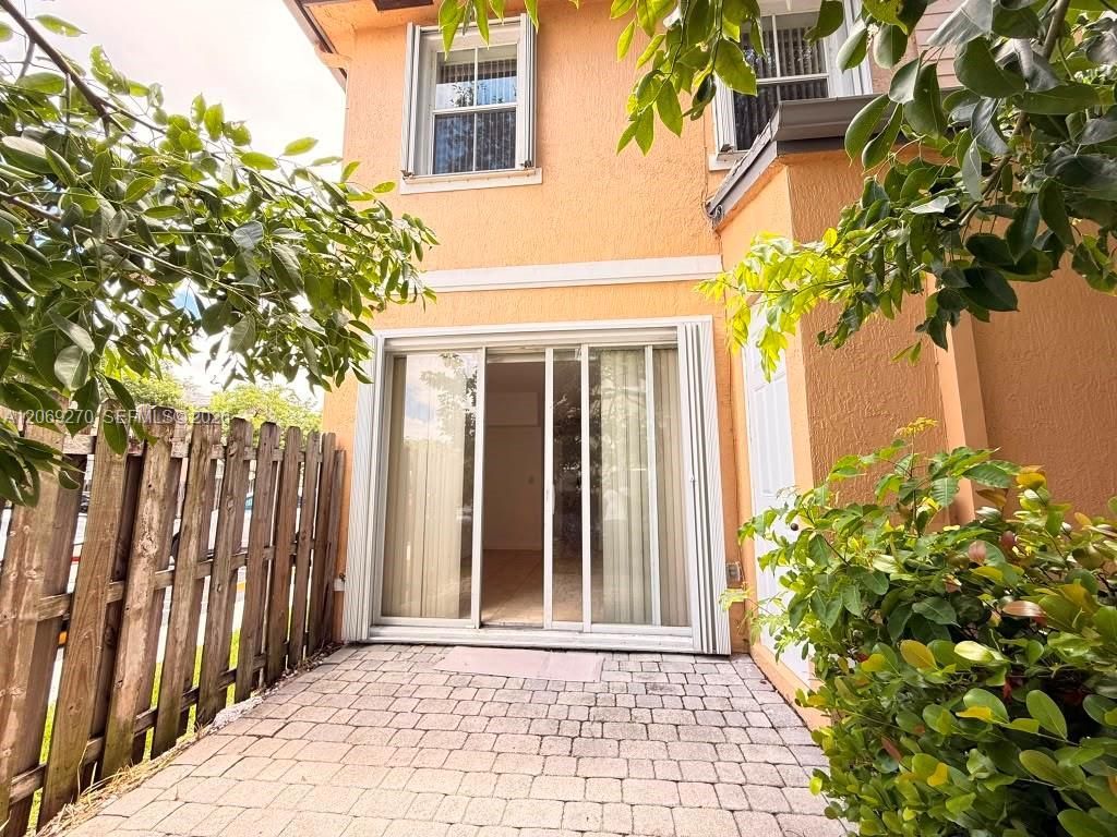 230 SE 29th Ave, Unit 12, Homestead, FL 33033 Photo