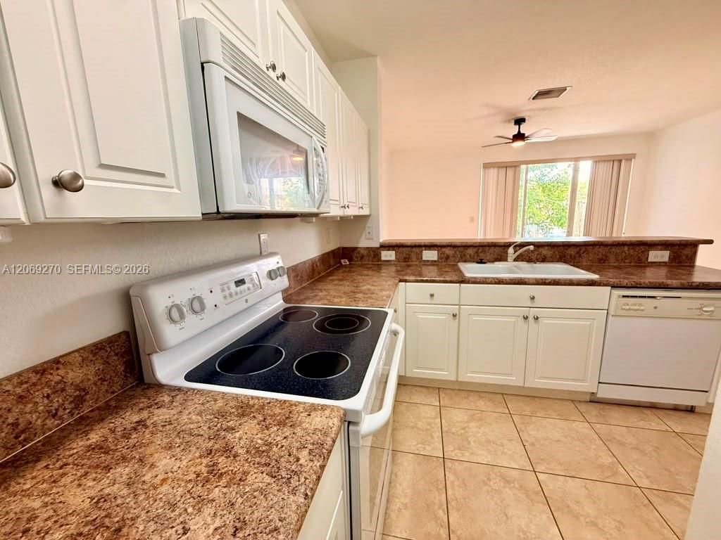 230 SE 29th Ave, Unit 12, Homestead, FL 33033 Photo