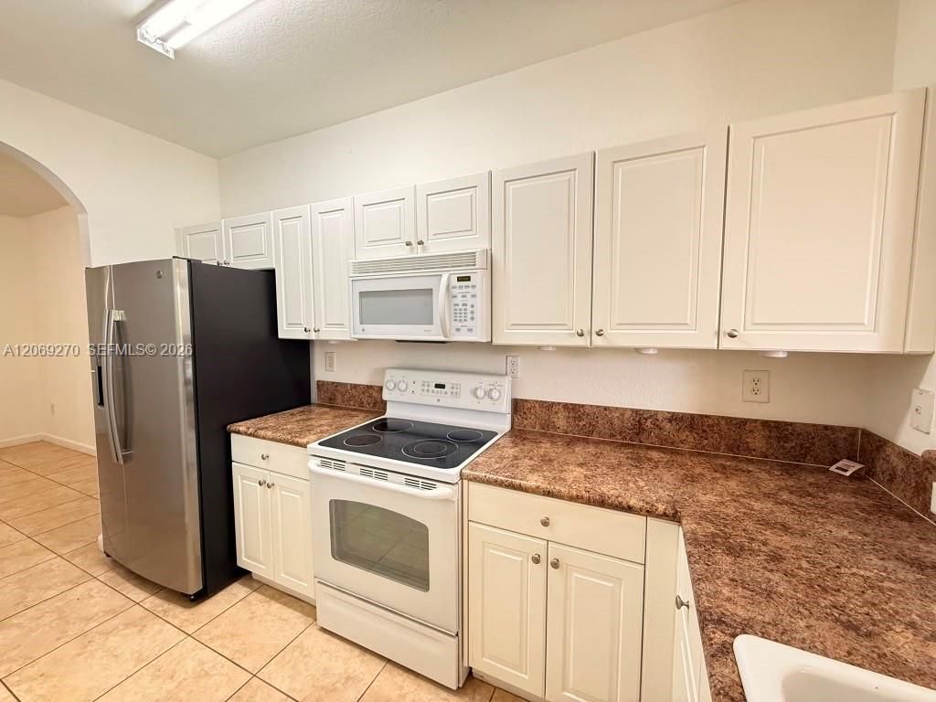 230 SE 29th Ave, Unit 12, Homestead, FL 33033 Photo