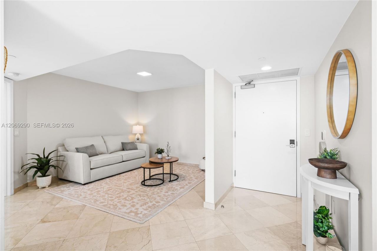 16500 Collins Ave , Unit 1752, Sunny Isles Beach, FL 33160 Photo