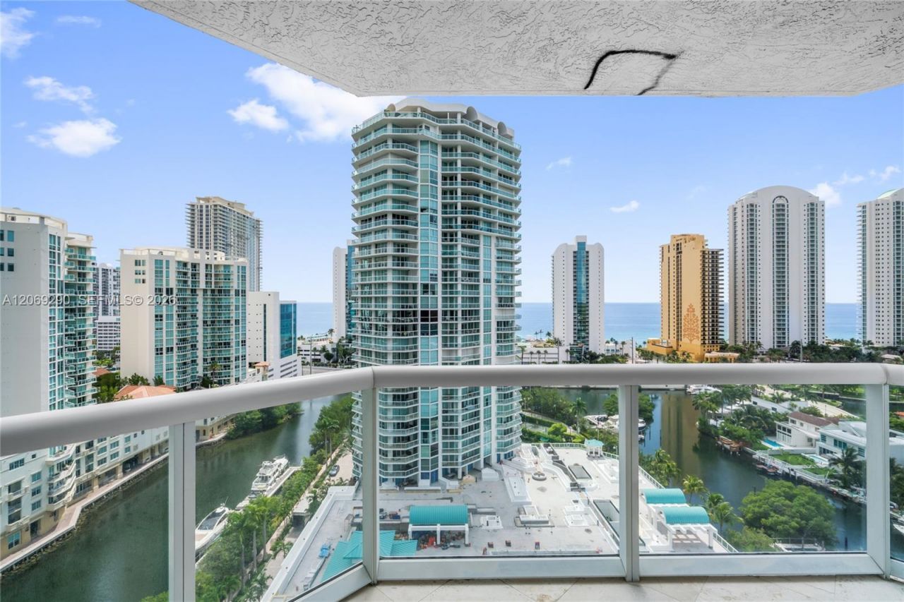 16500 Collins Ave , Unit 1752, Sunny Isles Beach, FL 33160 Photo